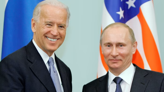 image-11 Who is ahead in terms of economy, USA or Russia?